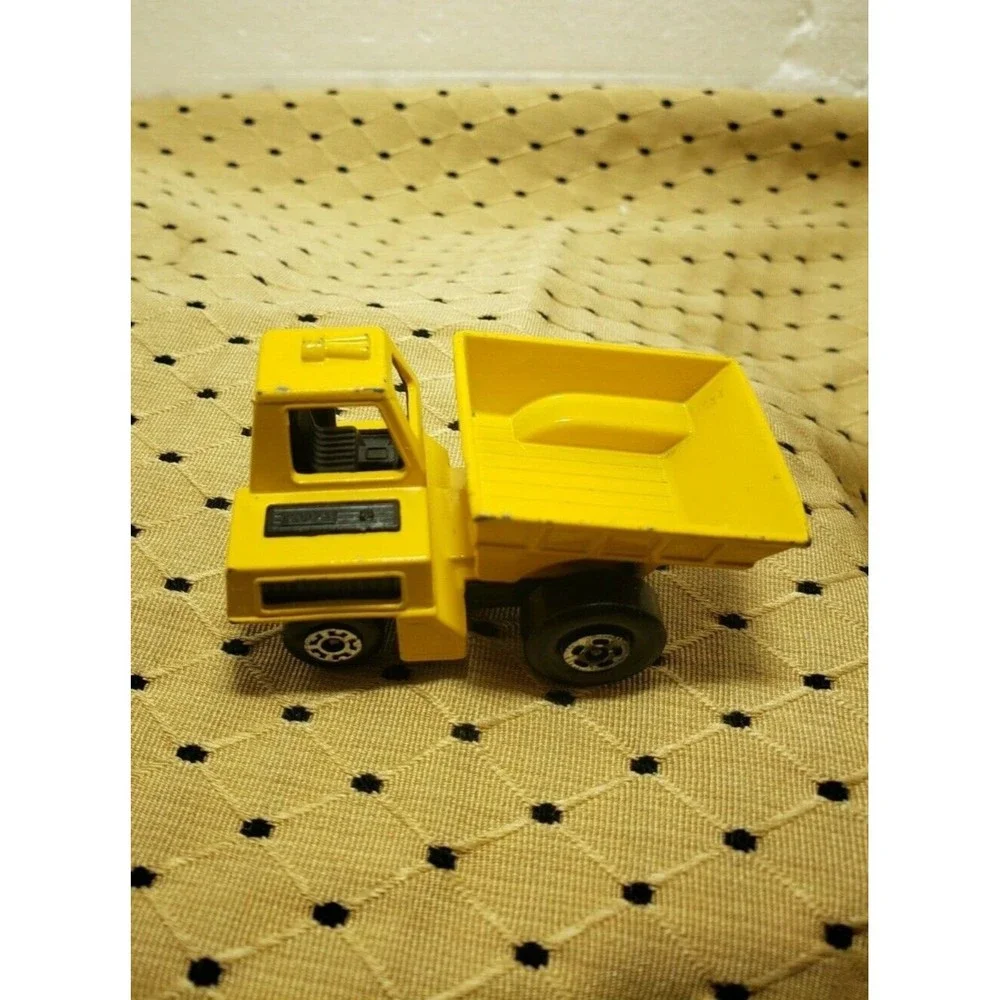Vintage 1976 Matchbox SuperFast Site Dumper No. 28